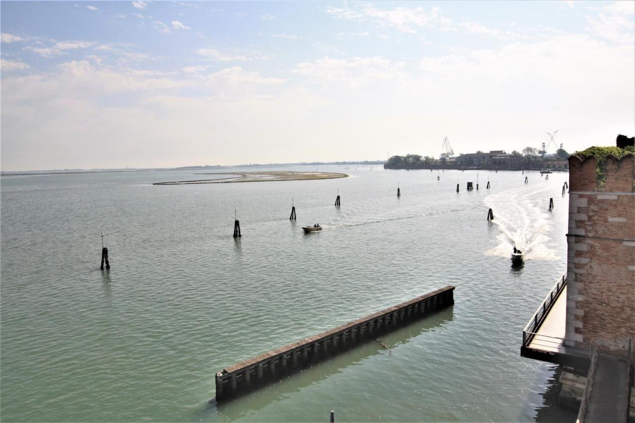Ca' Monica Panoramic-Canal View, Biennale Venedig Exteriör bild